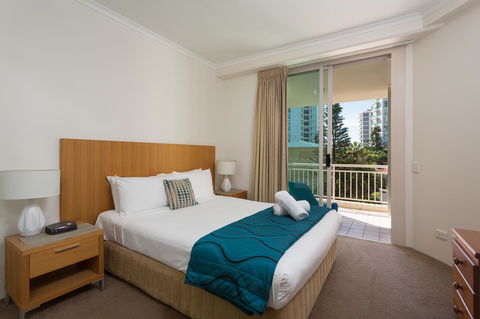 Maldives Resort Main Beach, Gold Coast - Accommodation Sunshine Coast 2