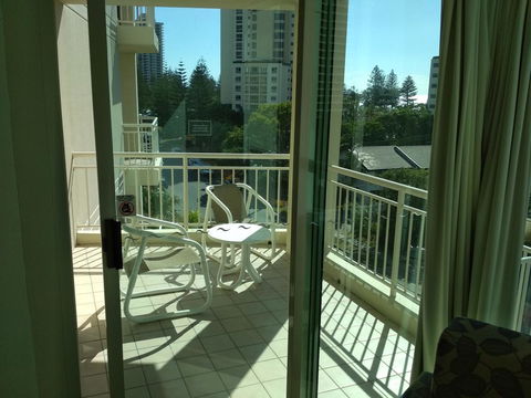 Maldives Resort Main Beach, Gold Coast - Accommodation Sunshine Coast 37