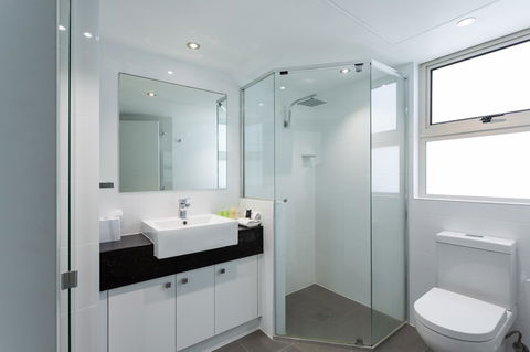 Maldives Resort Main Beach, Gold Coast - Accommodation Sunshine Coast 13