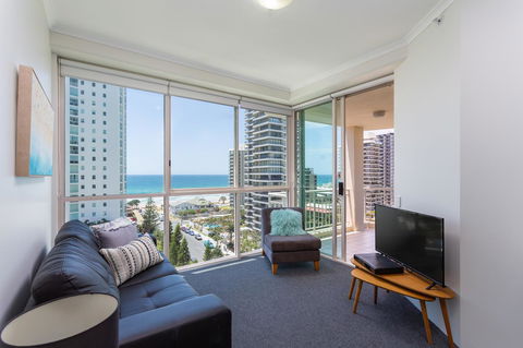 Maldives Resort Main Beach, Gold Coast - Accommodation Sunshine Coast 23