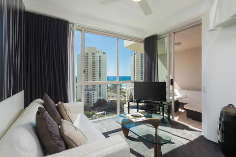Maldives Resort Main Beach, Gold Coast - Accommodation Sunshine Coast 18