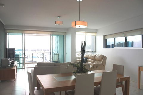 Private Seaview Apartment At Peninsula - Airlie Beach - Accommodation Sunshine Coast 7