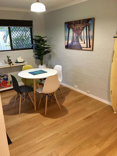Burleigh Palms Holiday Apartments - Accommodation Sunshine Coast 10