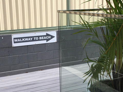 Burleigh Palms Holiday Apartments - Accommodation Sunshine Coast 11