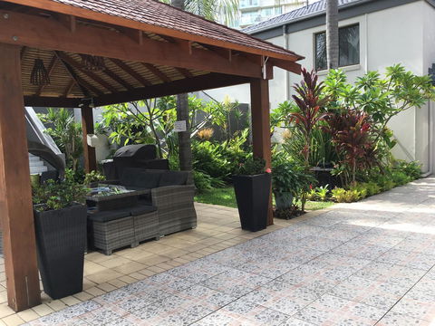 Burleigh Palms Holiday Apartments - Accommodation Sunshine Coast 16