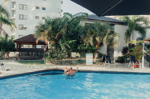 Burleigh Palms Holiday Apartments - Accommodation Sunshine Coast 34