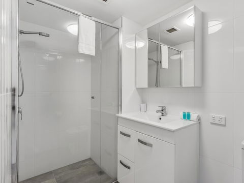 Markham Court - Accommodation Sunshine Coast 7