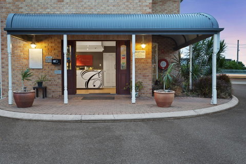 Coopers Colonial Motel - Accommodation Sunshine Coast 6