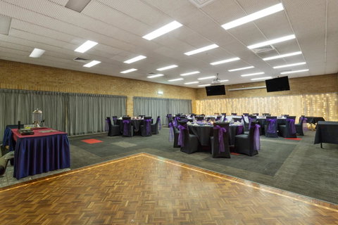 Coopers Colonial Motel - Accommodation Sunshine Coast 7