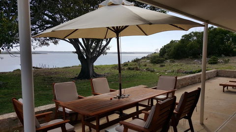 Ratcliff Cottage - Accommodation Sunshine Coast 3