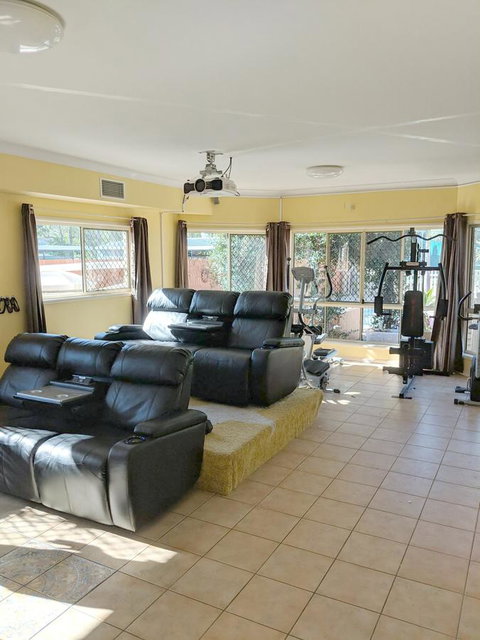 Waterfront At White Patch - Accommodation Sunshine Coast 4