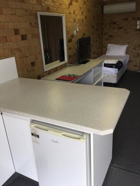 Bribie Waterways Motel - Accommodation Sunshine Coast 32