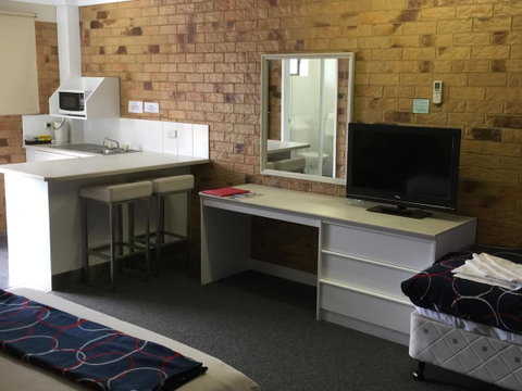Bribie Waterways Motel - Accommodation Sunshine Coast 31