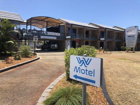 Bribie Waterways Motel - Accommodation Sunshine Coast 1