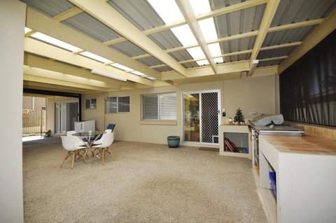 Ocean Wave - Accommodation Sunshine Coast 20