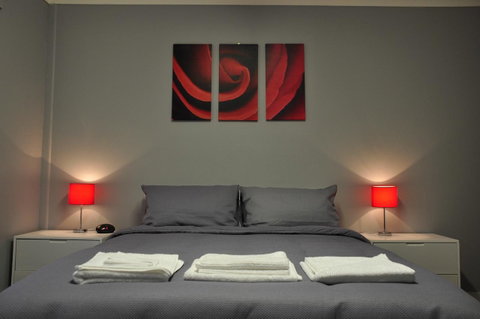 Bribie Island Square - Accommodation Sunshine Coast 8