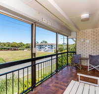 Spacious Unit overlooking Moreton Bay - Boyd St Woorim - Accommodation Sunshine Coast