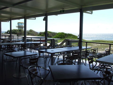 Spacious Unit Overlooking Moreton Bay - Boyd St, Woorim - Accommodation Sunshine Coast 10