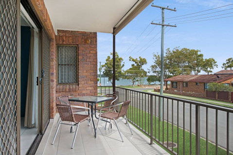 Waterviews,Pool, Wifi Its All Here !- Welsby Pde, Bongaree - Accommodation Sunshine Coast 0