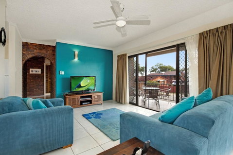 Waterviews,Pool, Wifi Its All Here !- Welsby Pde, Bongaree - Accommodation Sunshine Coast 11