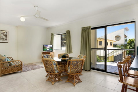 Quiet Location Across From Waterfront - South Esp, Bongaree - Accommodation Sunshine Coast 3
