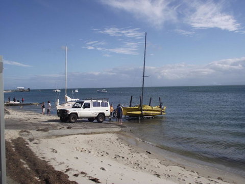 Air Conditioned Unit Stones Throw To The Waterfront. - Accommodation Sunshine Coast 7