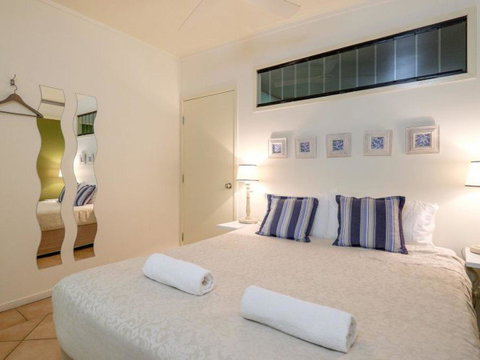 Claytons 1 By Discover Stradbroke - Accommodation Sunshine Coast 2