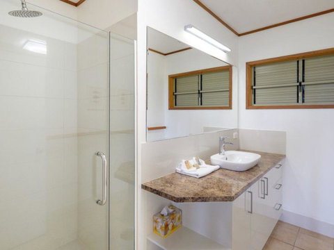 Claytons 1 By Discover Stradbroke - Accommodation Sunshine Coast 19