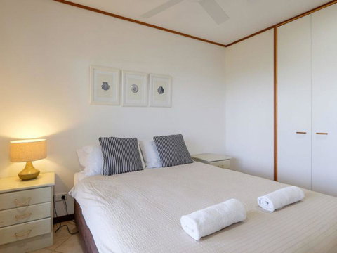 Claytons 1 By Discover Stradbroke - Accommodation Sunshine Coast 9