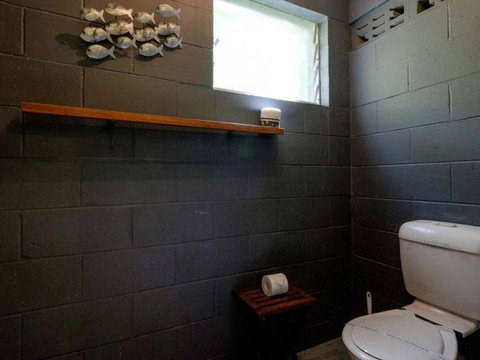 Eddies Place - Accommodation Sunshine Coast 8