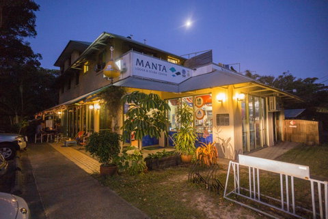 Manta Lodge YHA & Scuba Centre - Accommodation Sunshine Coast 0