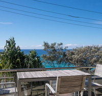 First Point Down - Accommodation Sunshine Coast