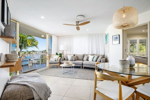 #2 Hastings Street - Accommodation Sunshine Coast 0