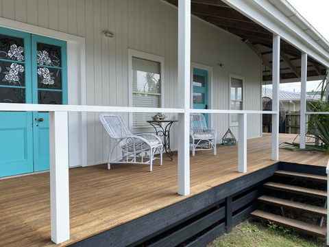#Beach Shack On Oceanic - Accommodation Sunshine Coast 0
