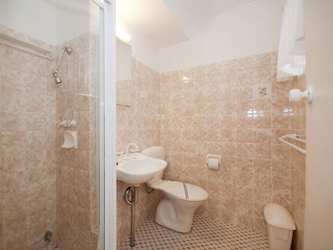 'Beachside' Shoal Bay, Unit 6 - Accommodation Sunshine Coast 1