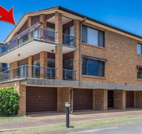 'COLUMBIA VIEWS' 2/9 COLUMBIA CLOSE - AIRCON WIFI NETFLIX VIEWS  BOAT PARKING - Accommodation Sunshine Coast