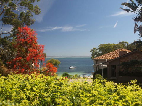 'Dutchies Vista' 1/45 Christmas Bush Ave - Ground Floor Duplex With Stunning Water Views - Accommodation Sunshine Coast 0