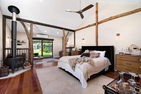 'The Coach House' At Lochiel - Accommodation Sunshine Coast 1