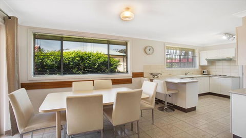 'The Hideaway' At Shoal Bay - Accommodation Sunshine Coast 1
