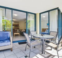 1 Bedroom - Private Managed Resort Pool and Beach - Alex - Accommodation Sunshine Coast