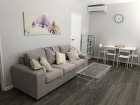 1 Bedroom Unit in Heart of Elsternwick