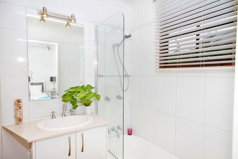 1/121 Park Crescent, Coolum Beach - Accommodation Sunshine Coast 1