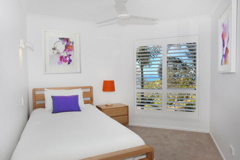 10 Mona Vista Crt, Coolum Beach, VIEWS, WiFi, Pet Friendly - Accommodation Sunshine Coast 2