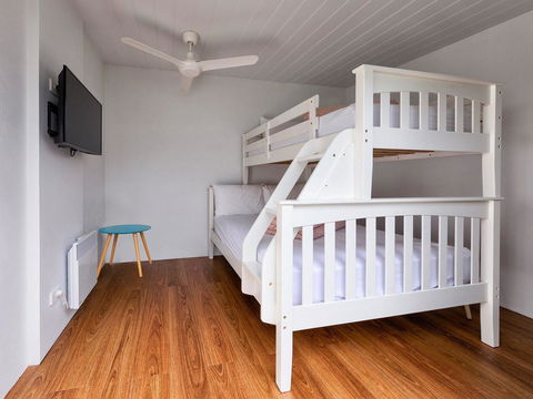 10 OCEAN DRIVE - Accommodation Sunshine Coast 3