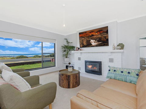 10 OCEAN DRIVE - Accommodation Sunshine Coast 0