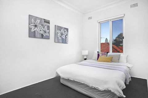10 South Pacific 2 Bedrooms - Accommodation Sunshine Coast 3