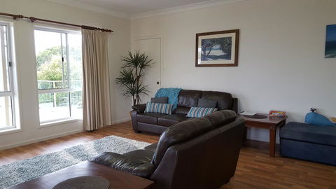 100 Cooloola Drive - Accommodation Sunshine Coast 3