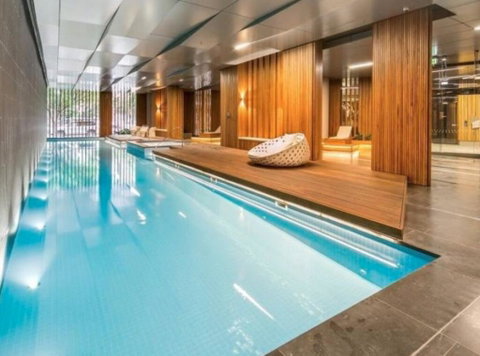 1006PR Docklands 2 Bed Free Wifi # - Accommodation Sunshine Coast 2