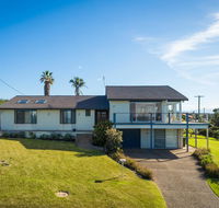 106 Ocean Parade Dalmeny - Accommodation Sunshine Coast