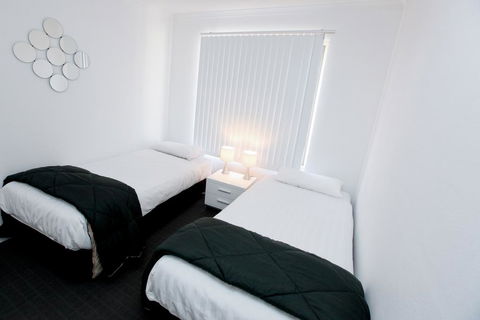 Owner Manager - Accommodation Sunshine Coast 0
